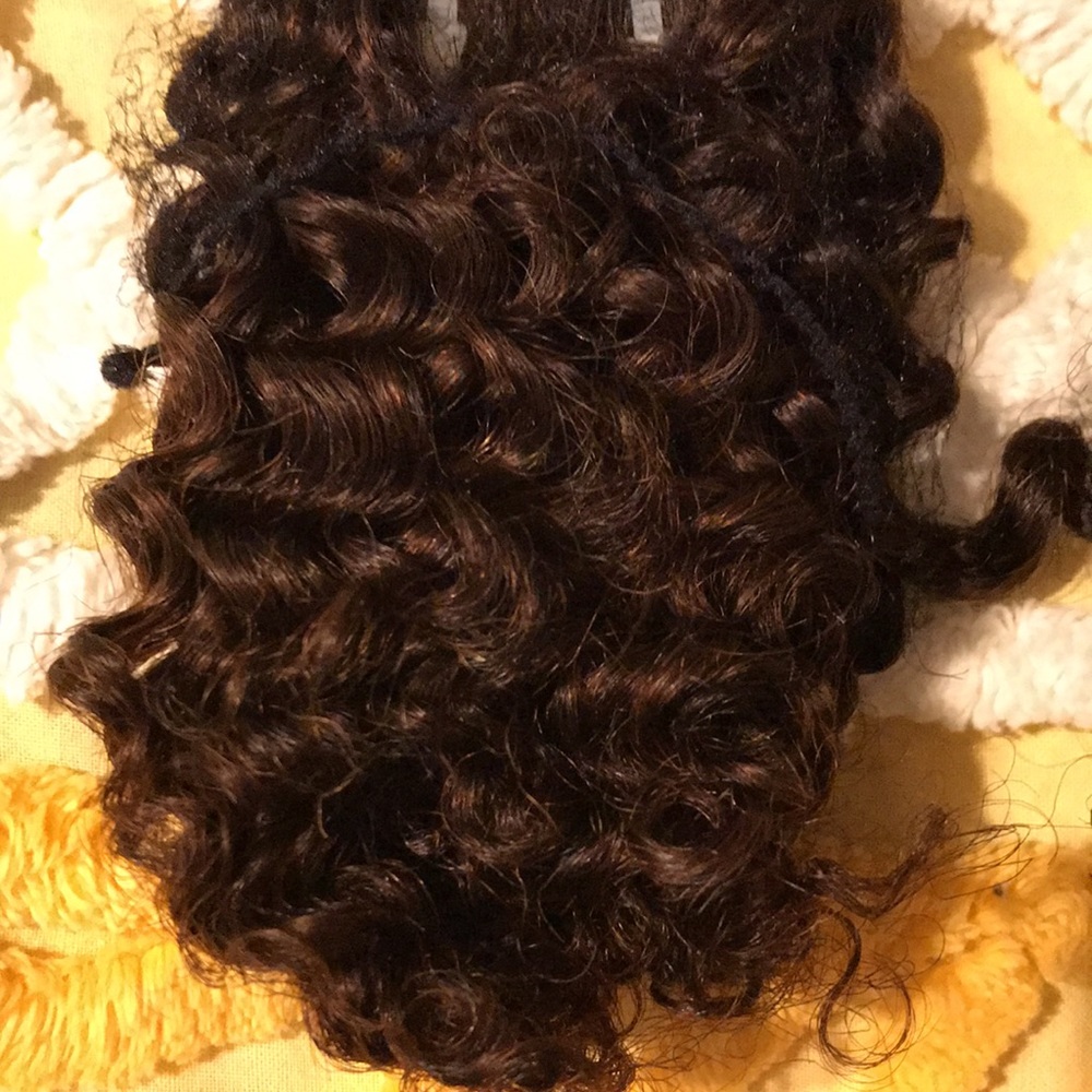 Hair extensions - Picture 2 of 5